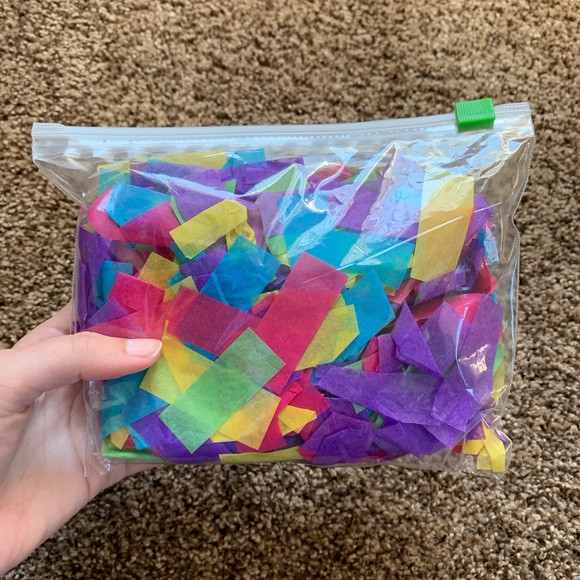 Confetti from the Jonas Brothers Concert 2019 - Picture 2 of 4